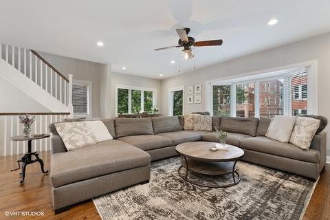 2307 W Thomas St, Chicago, IL 60622 photo 4