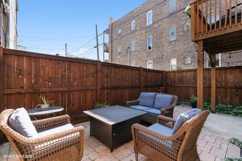 2307 W Thomas St, Chicago, IL 60622 photo 20