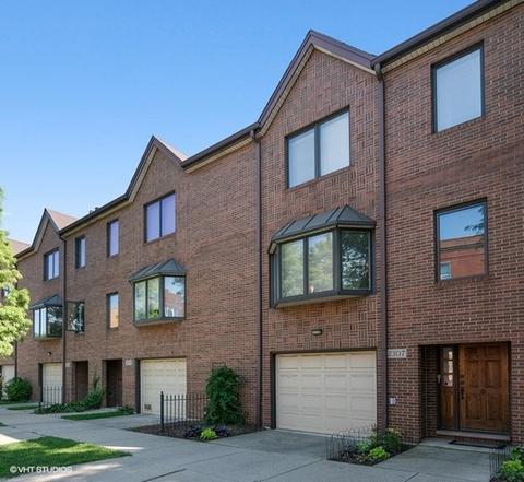 2307 W Thomas St, Chicago, IL 60622 photo 22