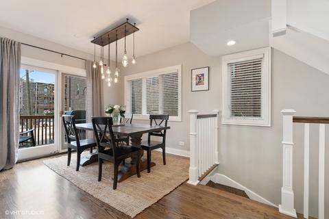 2307 W Thomas St, Chicago, IL 60622 photo 10
