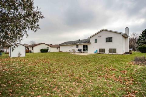 5220 W Malibu Ct, Mchenry, IL 60050 photo 9