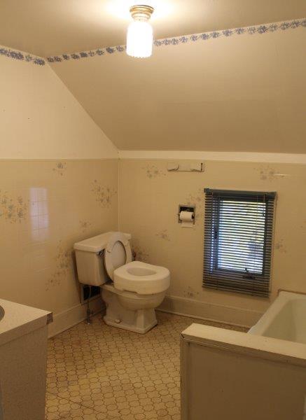 206 W North St, Morrison, IL 61270 photo 26
