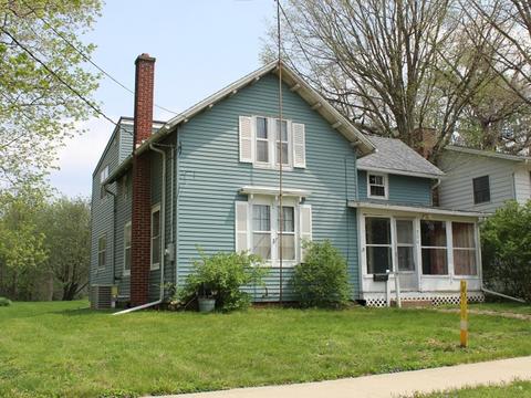 206 W North St, Morrison, IL 61270 photo 1