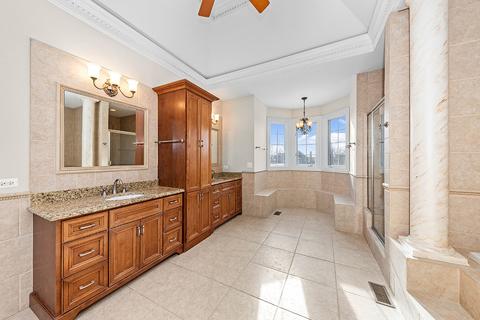 3711 Grassmere Rd, Naperville, IL 60564 photo 27