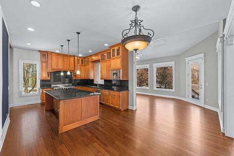 3711 Grassmere Rd, Naperville, IL 60564 photo 16