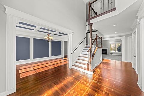 3711 Grassmere Rd, Naperville, IL 60564 photo 2