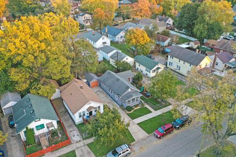 412 Bangs St, Aurora, IL 60505 photo 15