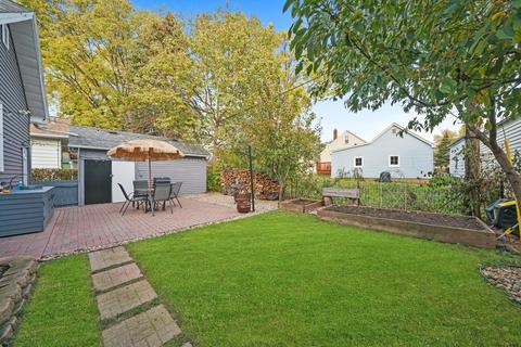 412 Bangs St, Aurora, IL 60505 photo 13