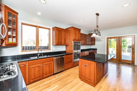 2759 Maple St, Des Plaines, IL 60018 photo 22