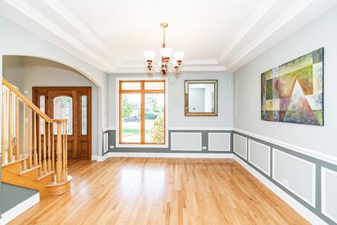2759 Maple St, Des Plaines, IL 60018 photo 6