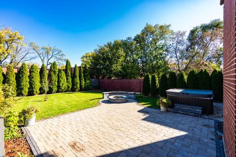 2759 Maple St, Des Plaines, IL 60018 photo 30