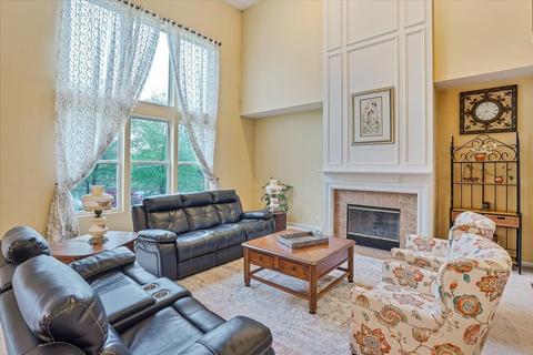 8 Benton Ct, Algonquin, IL 60102 photo 10