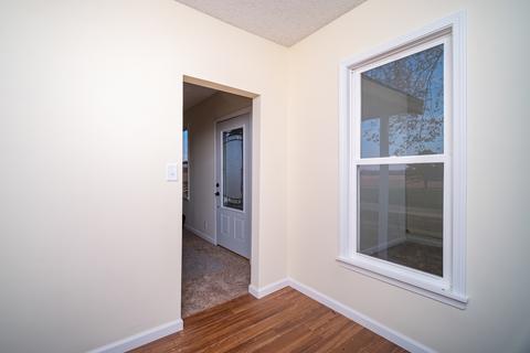 1614 W Townline Rd, Leaf River, IL 61047 photo 14