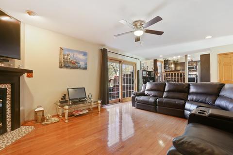 281 Hillcrest Ln, Steger, IL 60475 photo 7