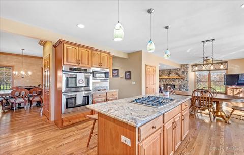9 N523 Kendall Rd, Elgin, IL 60124 photo 7