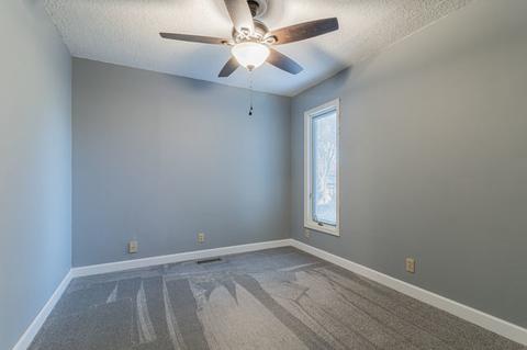 810 Devonshire Dr, Champaign, IL 61820 photo 26