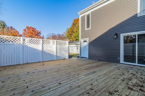 810 Devonshire Dr, Champaign, IL 61820 photo 8