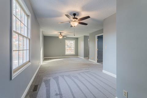 810 Devonshire Dr, Champaign, IL 61820 photo 25