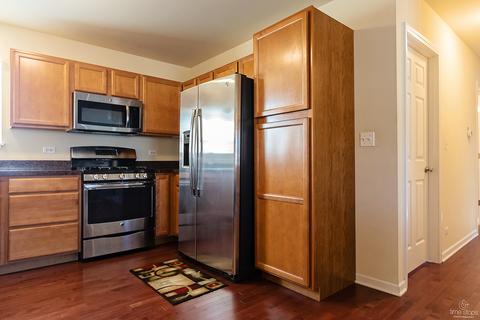 23 Thrush Rd, Carpentersville, IL 60110 photo 6