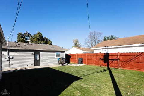 23 Thrush Rd, Carpentersville, IL 60110 photo 19