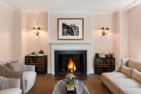 210 E Pearson St #4D, Chicago, IL 60611 photo 7