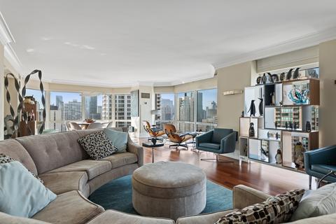 100 E Huron St #3505, Chicago, IL 60611 photo 2