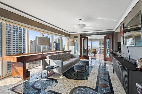 100 E Huron St #3505, Chicago, IL 60611 photo 13
