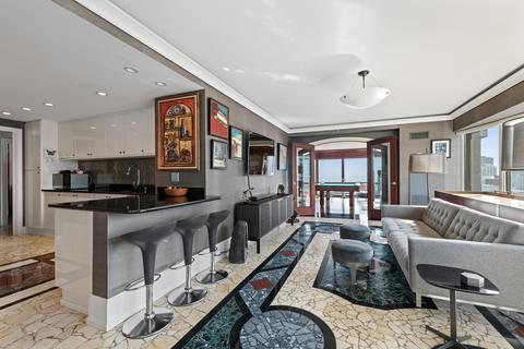 100 E Huron St #3505, Chicago, IL 60611 photo 9