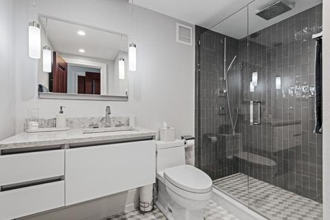 100 E Huron St #3505, Chicago, IL 60611 photo 22