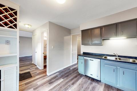 1847 Grantham Pl, Hoffman Estates, IL 60169 photo 9