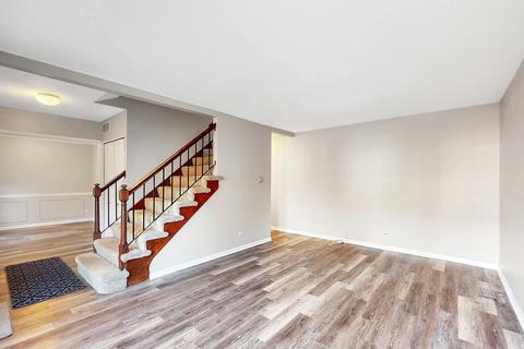 1847 Grantham Pl, Hoffman Estates, IL 60169 photo 5