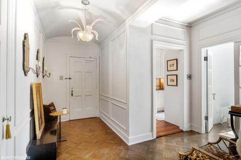 73 Elm St #5D, Chicago, IL 60611 photo 12
