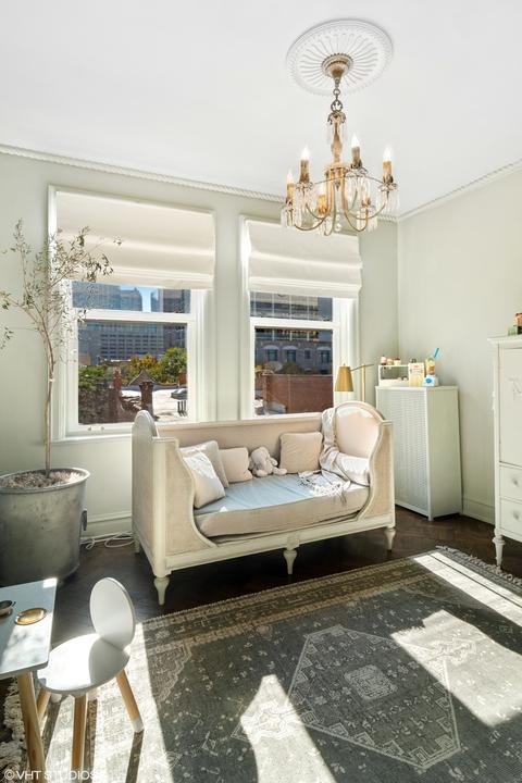 73 Elm St #5D, Chicago, IL 60611 photo 19