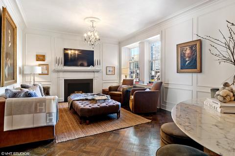 73 Elm St #5D, Chicago, IL 60611 photo 5