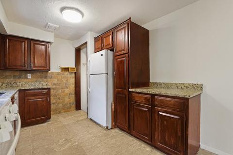 1524 Speechley Blvd, Berkeley, IL 60163 photo 8