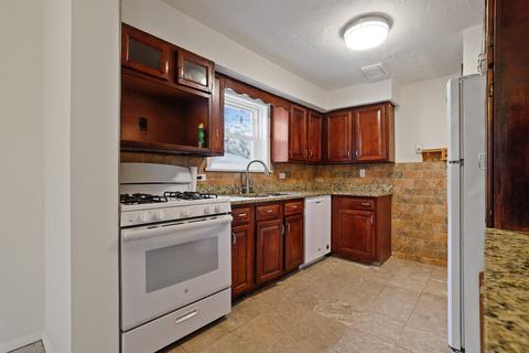 1524 Speechley Blvd, Berkeley, IL 60163 photo 7