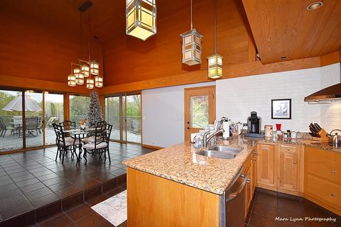 3 S675 Leask Ln, Wheaton, IL 60189 photo 13