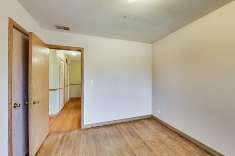 107 E Council Trl, Mount Prospect, IL 60056 photo 10