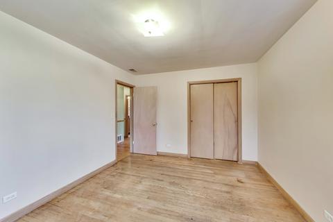 107 E Council Trl, Mount Prospect, IL 60056 photo 8