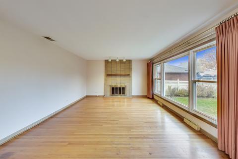 107 E Council Trl, Mount Prospect, IL 60056 photo 3