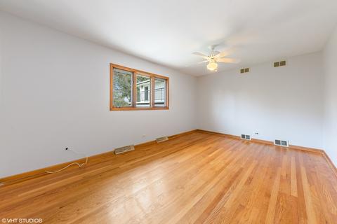701 Kipling Ct, Roselle, IL 60172 photo 18