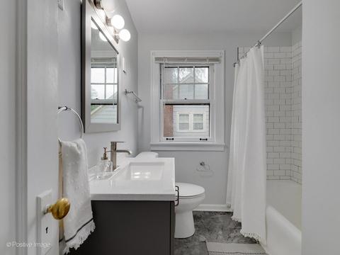 323 E Jefferson Ave, Wheaton, IL 60187 photo 14