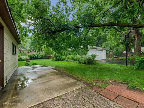 323 E Jefferson Ave, Wheaton, IL 60187 photo 16