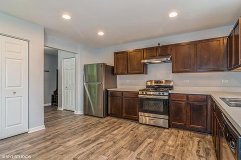 206 Keller St, Plano, IL 60545 photo 4