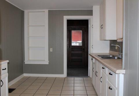 317 W Wall St, Morrison, IL 61270 photo 16