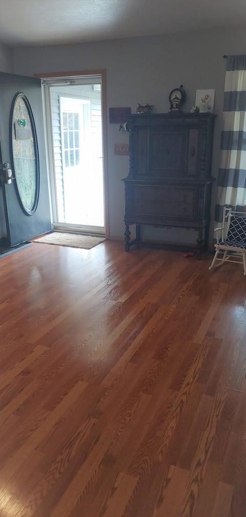2718 Lundgren Rd, Pecatonica, IL 61063 photo 8