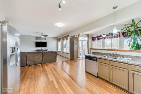 1807 Carlton Dr, Plainfield, IL 60586 photo 8