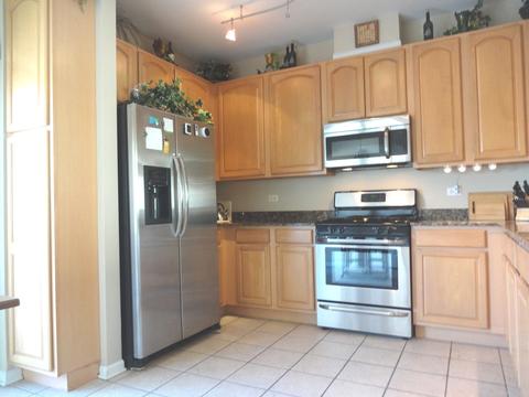 2301 Twilight Dr, Aurora, IL 60503 photo 7