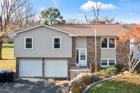 5801 Bunny Ave, Mchenry, IL 60051 photo 1