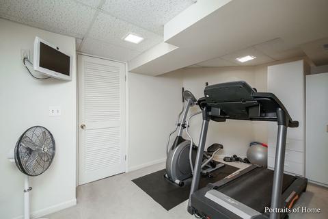 1347 W Meyer Dr, Addison, IL 60101 photo 25